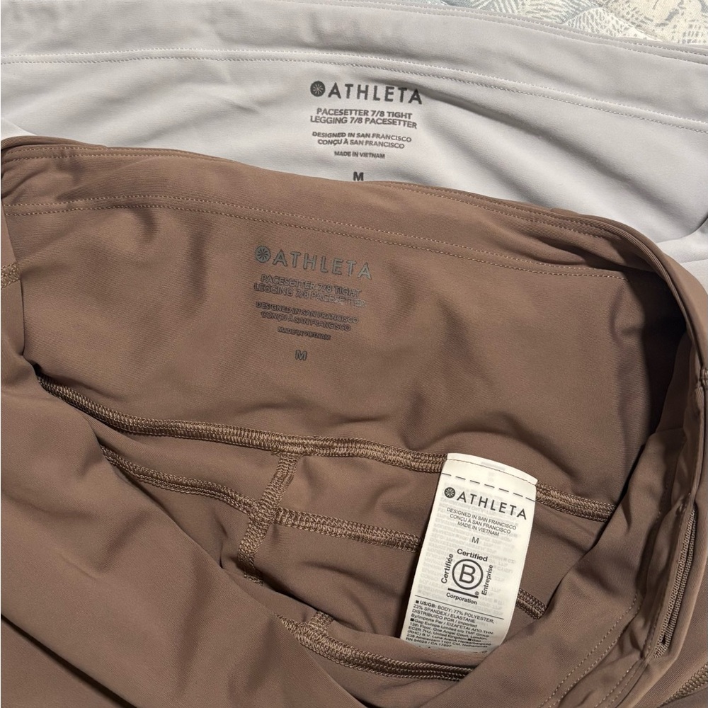 Athleta Women's Leggings in Tan and Gray